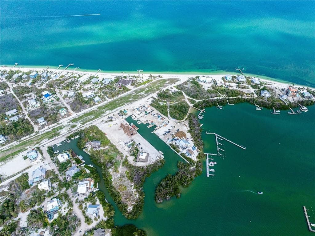 320 Pieces Of Eight, CAPTIVA FL 33924-3
