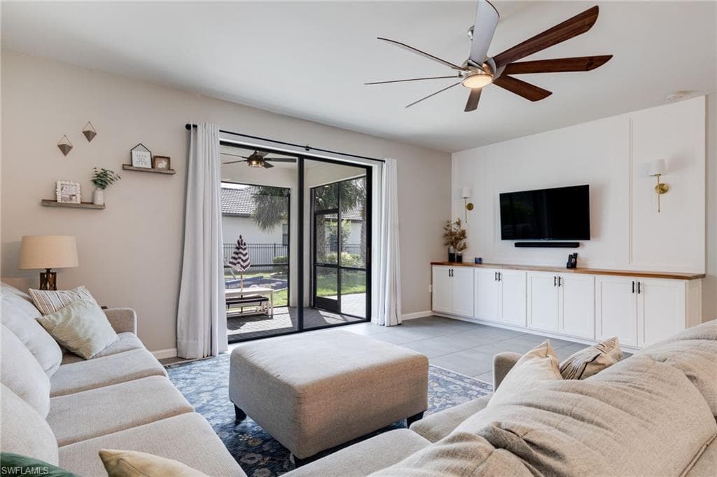 16000 Palmetto Prairie DR, ALVA FL 33920-4