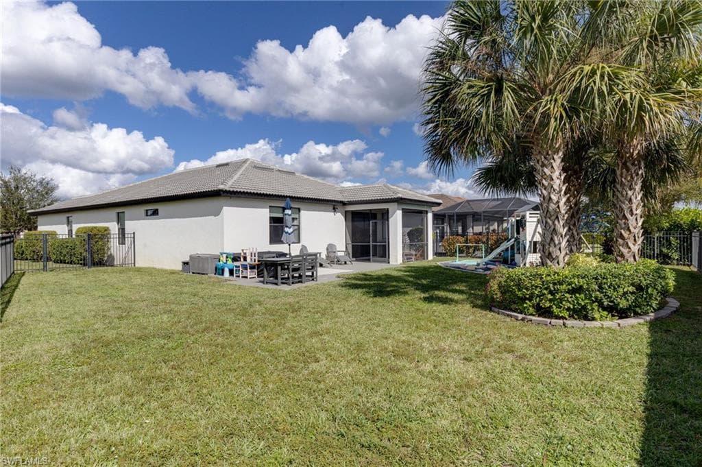 16000 Palmetto Prairie DR, ALVA FL 33920-18