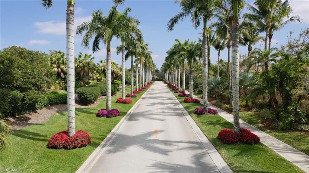 3033 Olde Cove WAY, NAPLES FL 34119-42