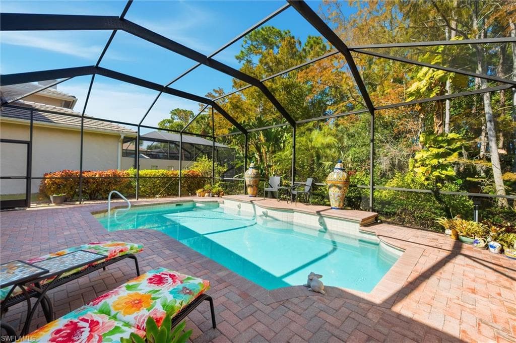 3033 Olde Cove WAY, NAPLES FL 34119-40