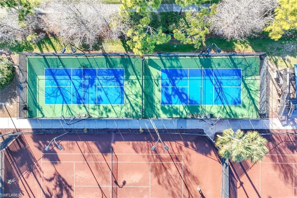 3033 Olde Cove WAY, NAPLES FL 34119-47