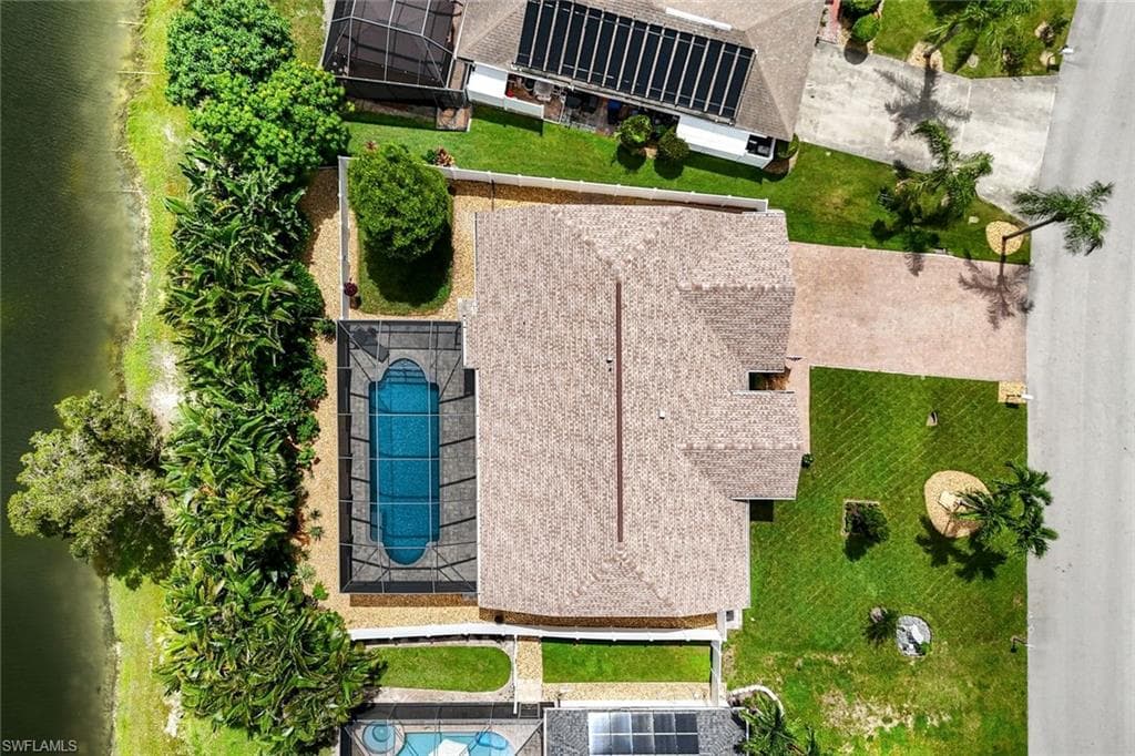 11641 Red Hibiscus DR, BONITA SPRINGS FL 34135-35