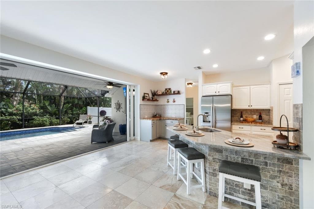 11641 Red Hibiscus DR, BONITA SPRINGS FL 34135-8