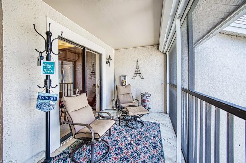 16401 Kelly Woods DR # 144, FORT MYERS FL 33908-5