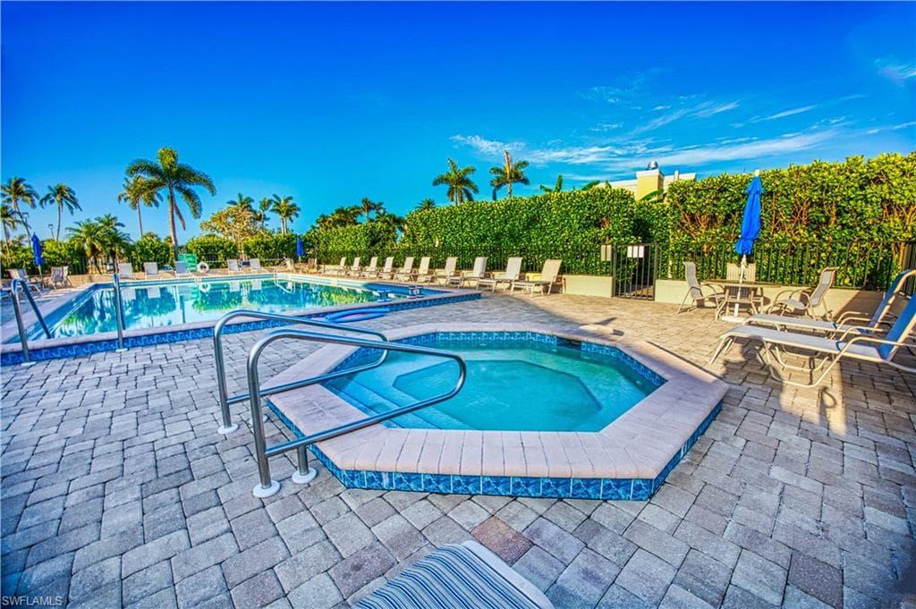 16401 Kelly Woods DR # 144, FORT MYERS FL 33908-36