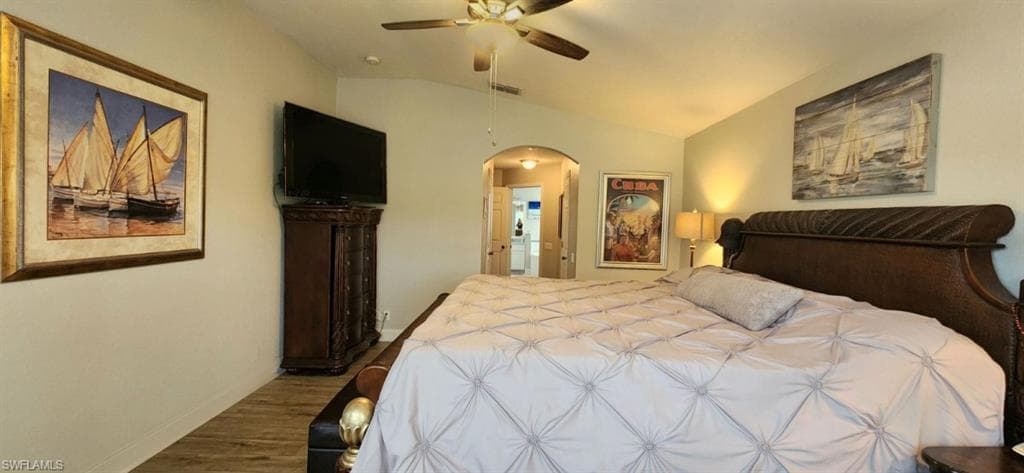 8884 Cedar Hollow DR, FORT MYERS FL 33912-19