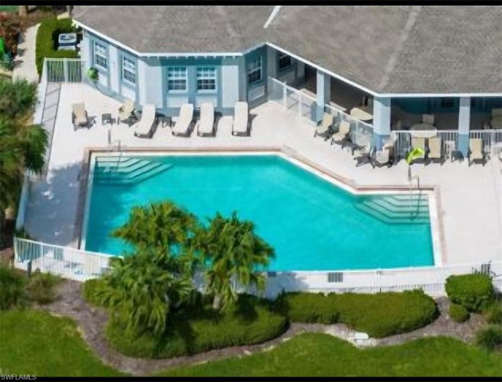 8884 Cedar Hollow DR, FORT MYERS FL 33912-30