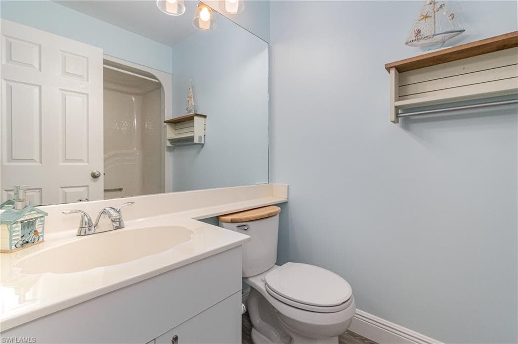 484 Belina DR # 1404, NAPLES FL 34104-19