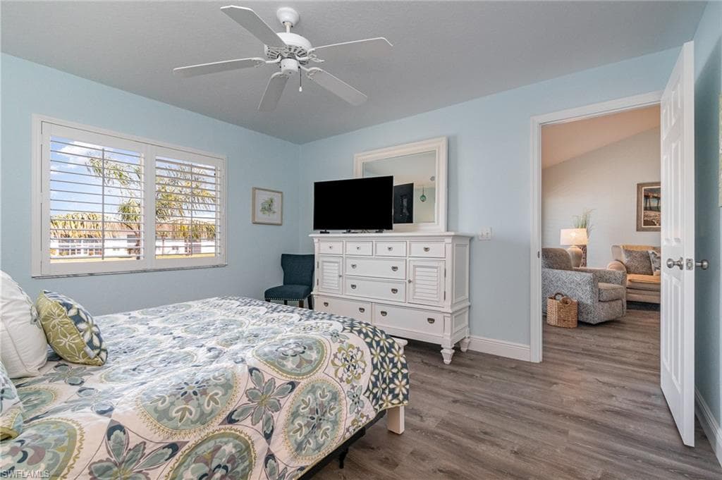 484 Belina DR # 1404, NAPLES FL 34104-13