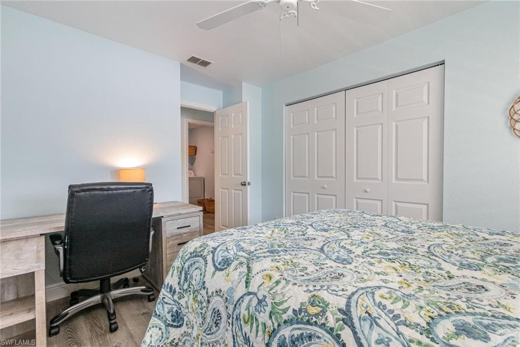 484 Belina DR # 1404, NAPLES FL 34104-18