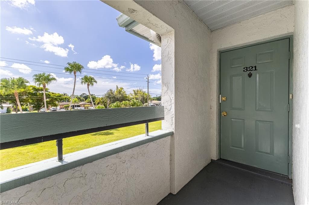 13450 Greengate BLVD # 321, FORT MYERS FL 33919-2