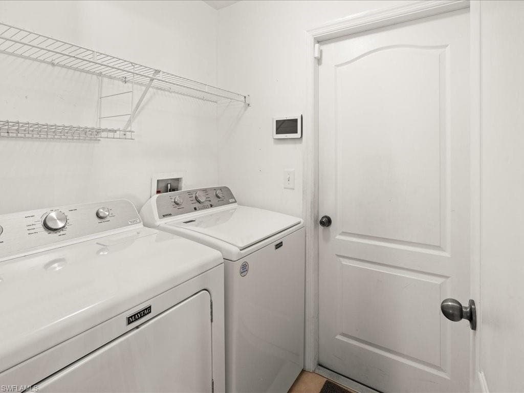 4427 NE 21st PL, CAPE CORAL FL 33909-25