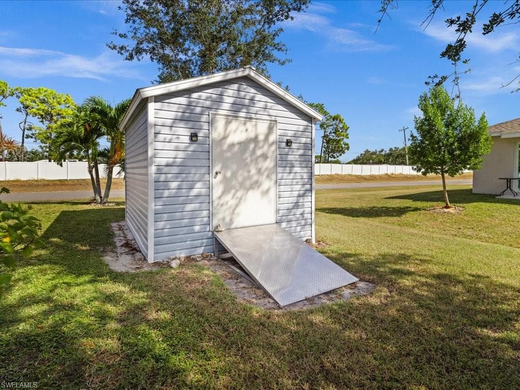 4427 NE 21st PL, CAPE CORAL FL 33909-31