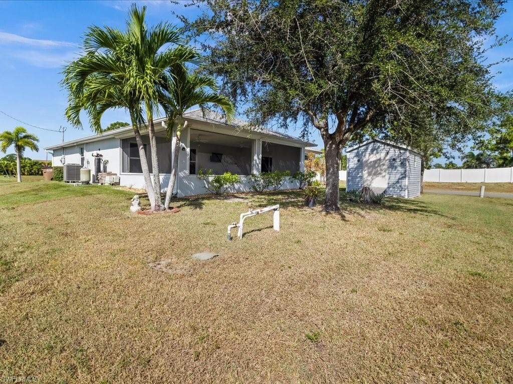 4427 NE 21st PL, CAPE CORAL FL 33909-32