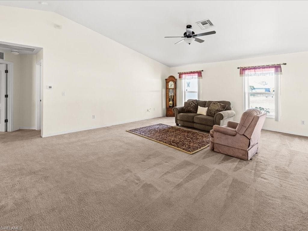 4427 NE 21st PL, CAPE CORAL FL 33909-7