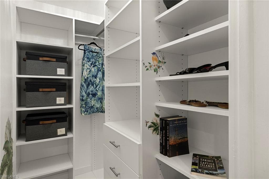 1610 Middle Gulf DR # F7, SANIBEL FL 33957-18