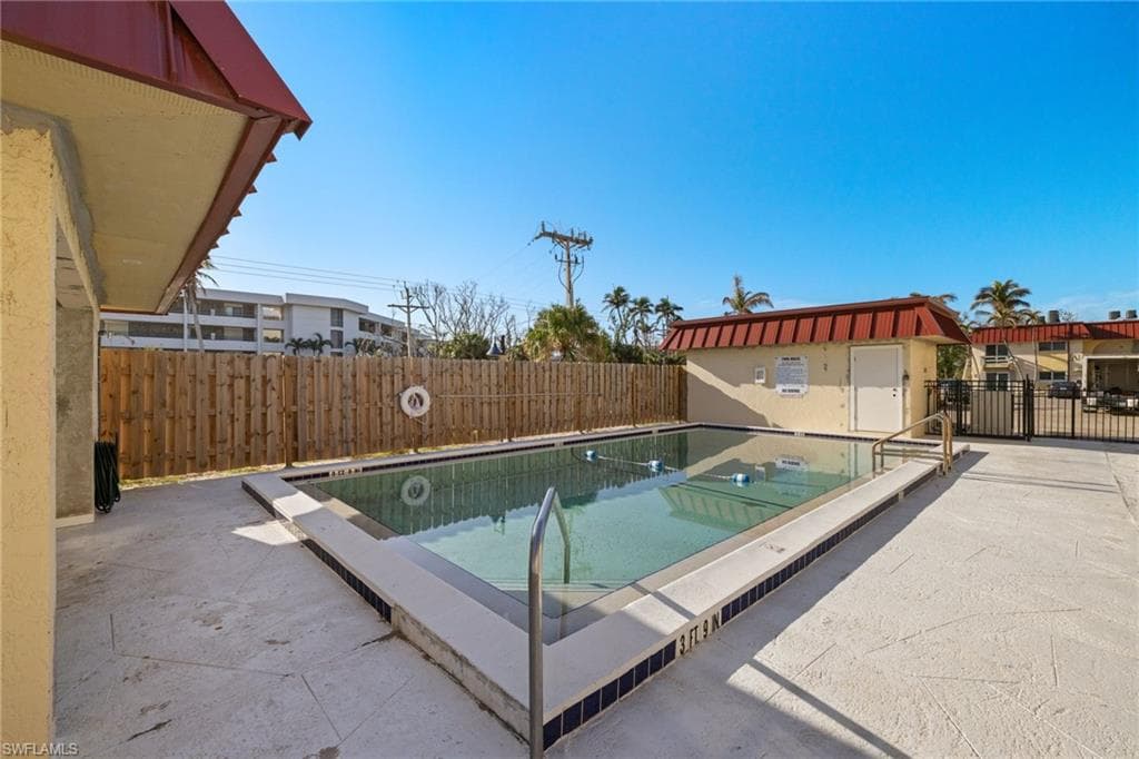 1610 Middle Gulf DR # F7, SANIBEL FL 33957-28