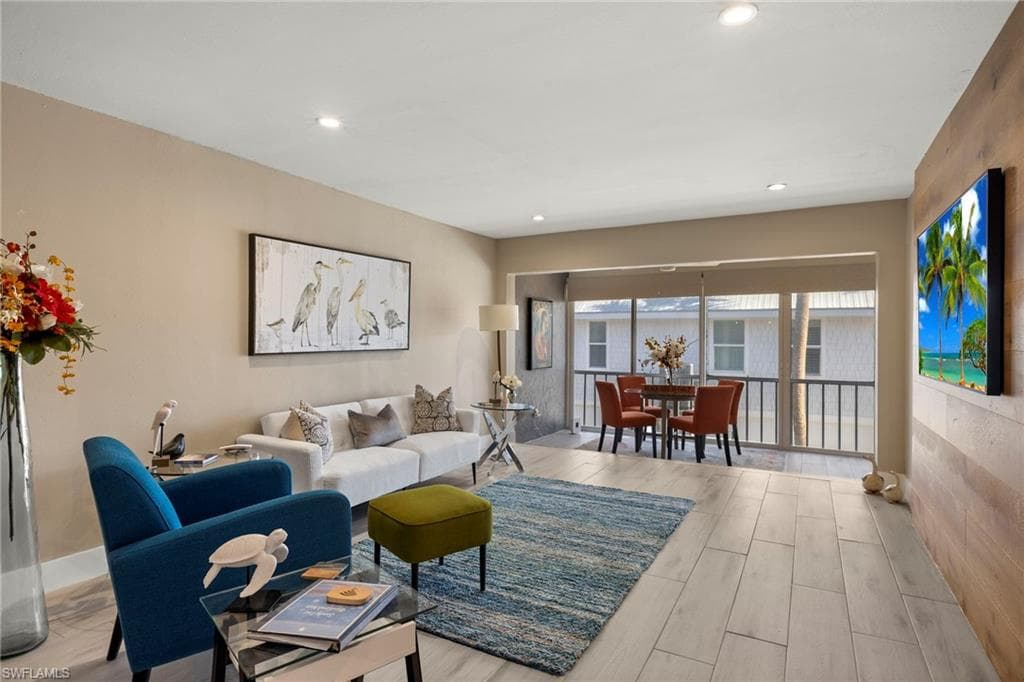 1610 Middle Gulf DR # F7, SANIBEL FL 33957-3