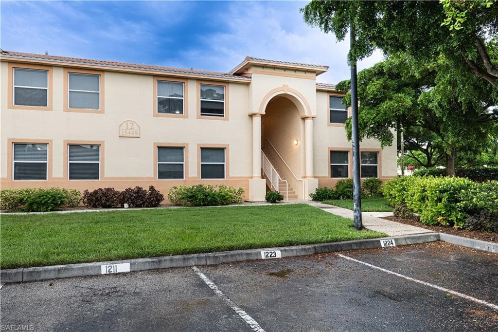 15449 Bellamar CIR # 1225, FORT MYERS FL 33908-8