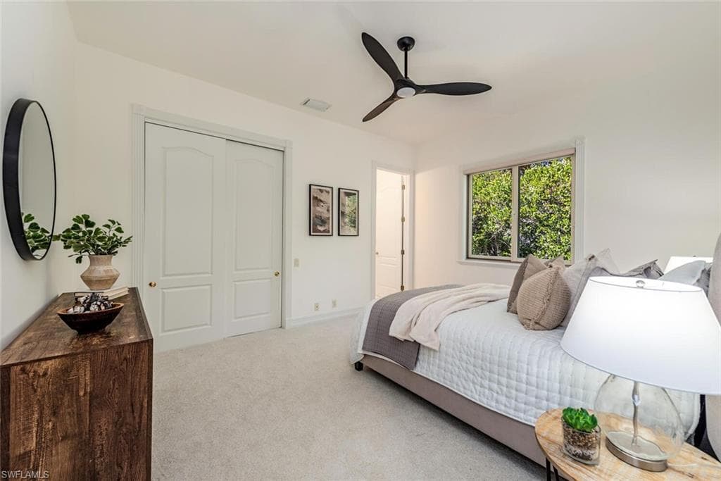 1252 POCANTICO LN, NAPLES FL 34110-25