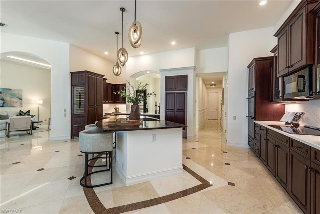 1252 POCANTICO LN, NAPLES FL 34110-14