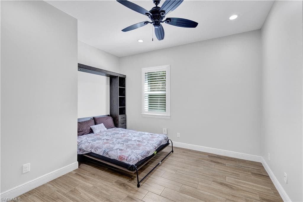 1189 S Town And River DR-21