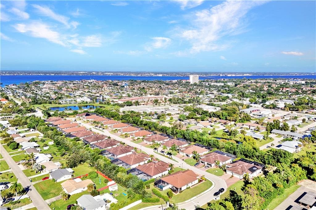 1189 S Town And River DR-4