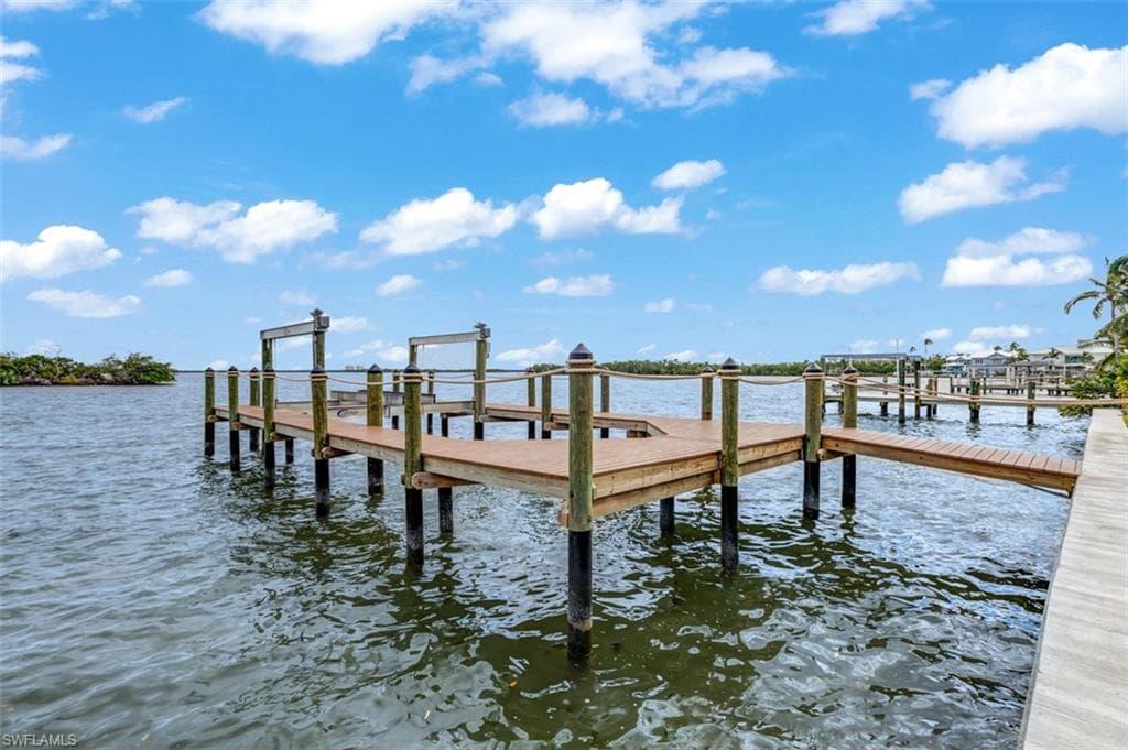 15 Bayview BLVD, FORT MYERS BEACH FL 33931-48