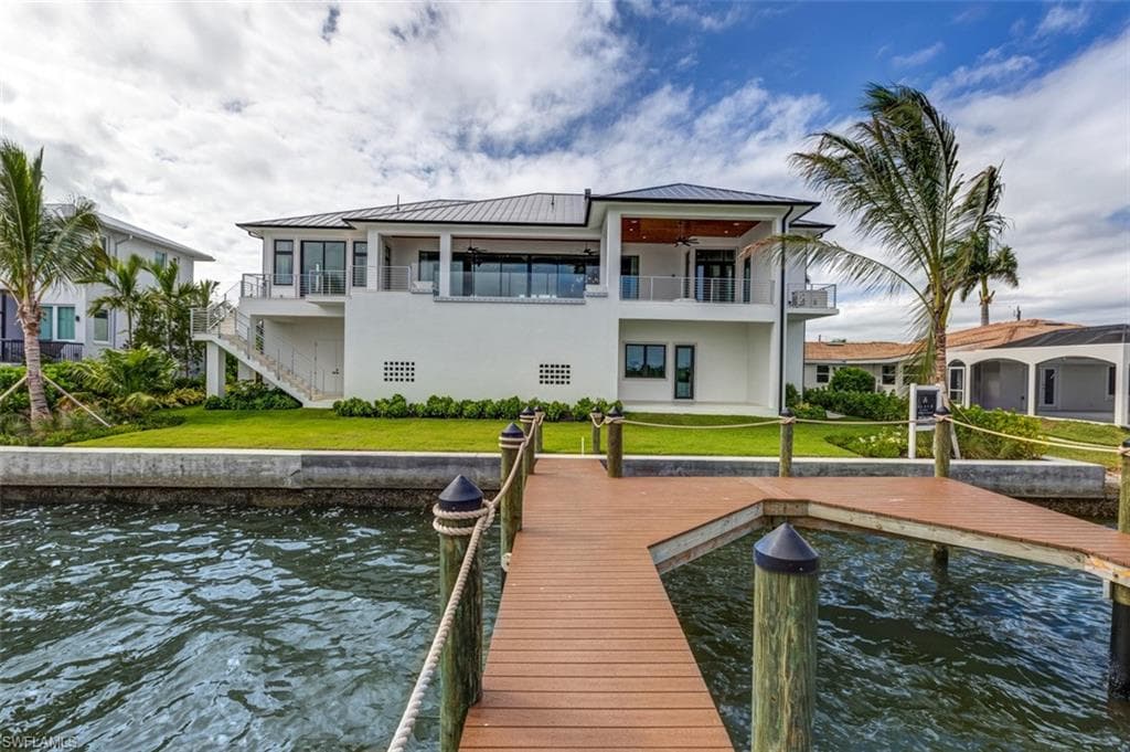 15 Bayview BLVD, FORT MYERS BEACH FL 33931-47