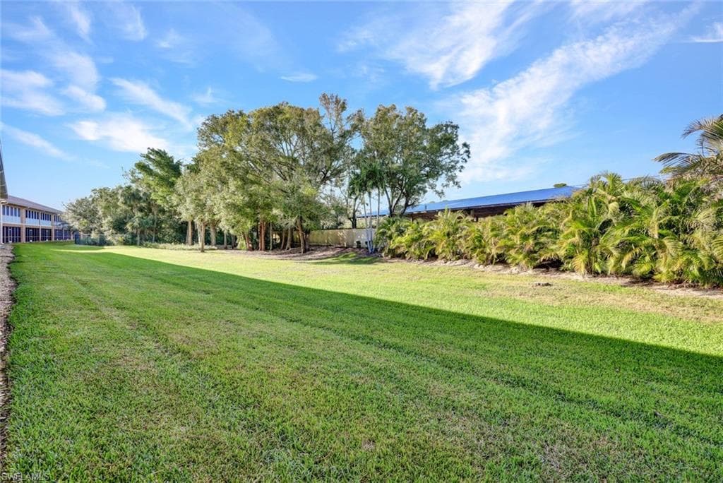 1101 Winding Pines CIR # 107, CAPE CORAL FL 33909-22