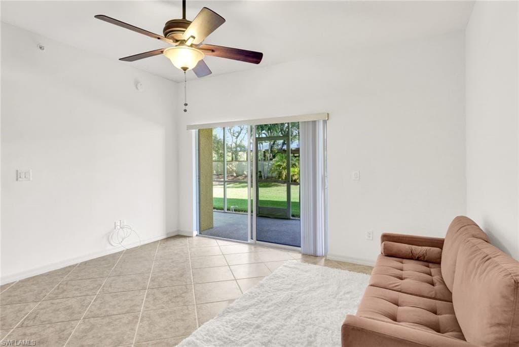 1101 Winding Pines CIR # 107, CAPE CORAL FL 33909-12