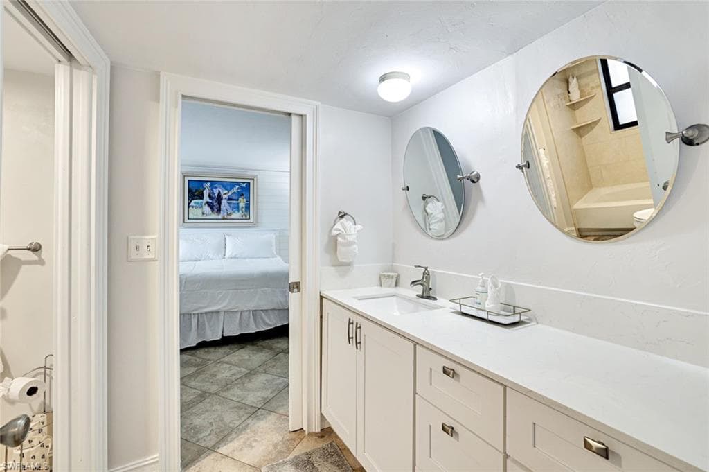 1085 Bald Eagle DR # C303, MARCO ISLAND FL 34145-16