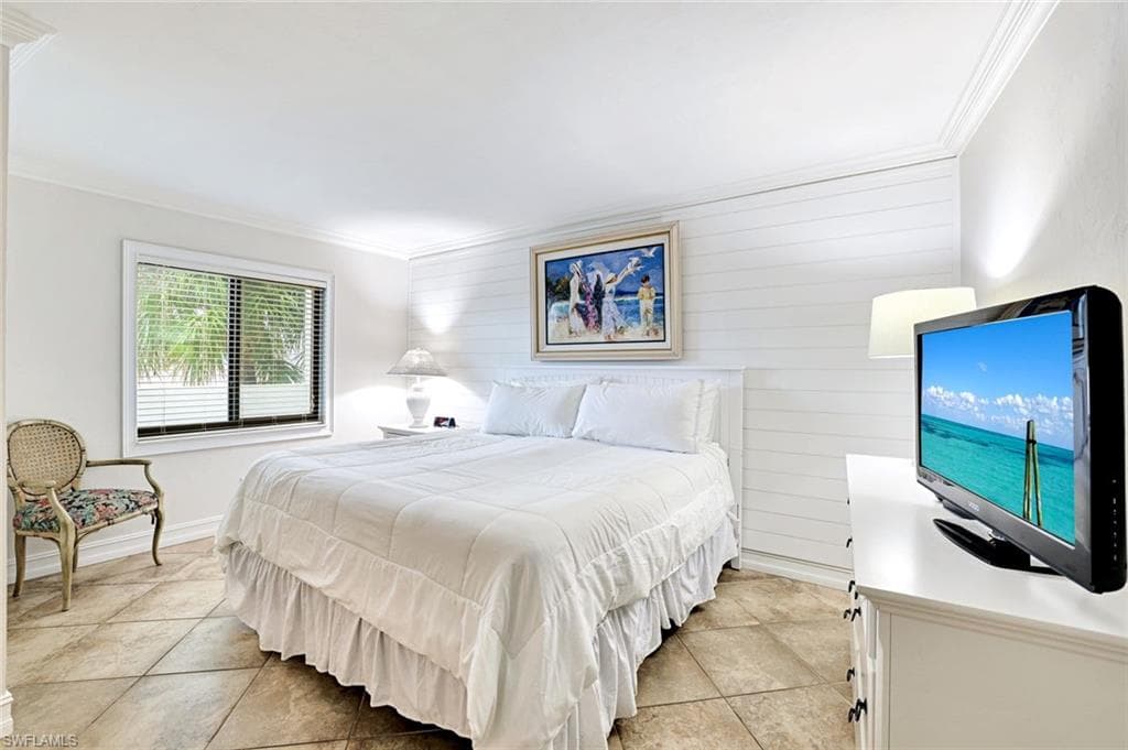 1085 Bald Eagle DR # C303, MARCO ISLAND FL 34145-18