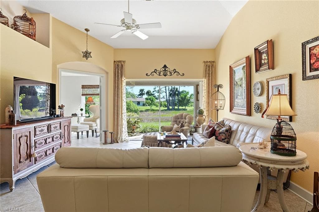 3688 Kent DR, NAPLES FL 34112-12