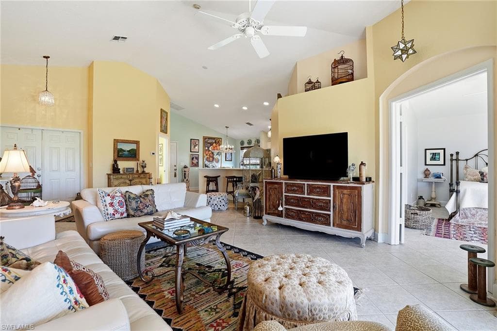 3688 Kent DR, NAPLES FL 34112-14