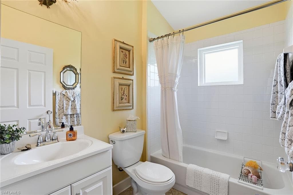 3688 Kent DR, NAPLES FL 34112-10