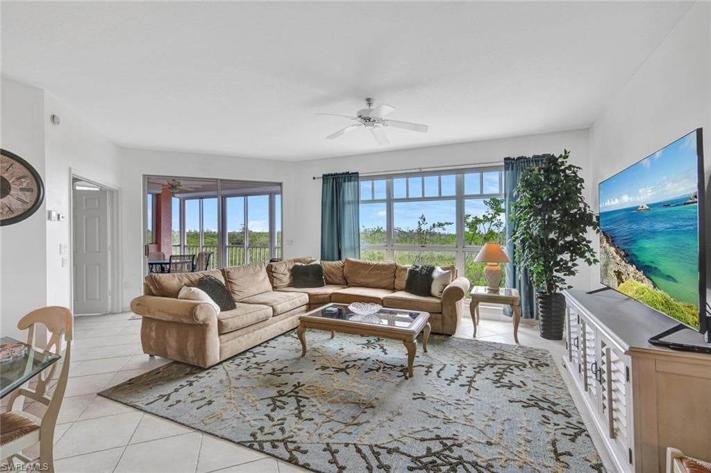 262 Barefoot Beach BLVD 205-5