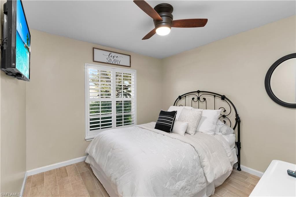 7739 Citrus Hill LN, NAPLES FL 34109-14