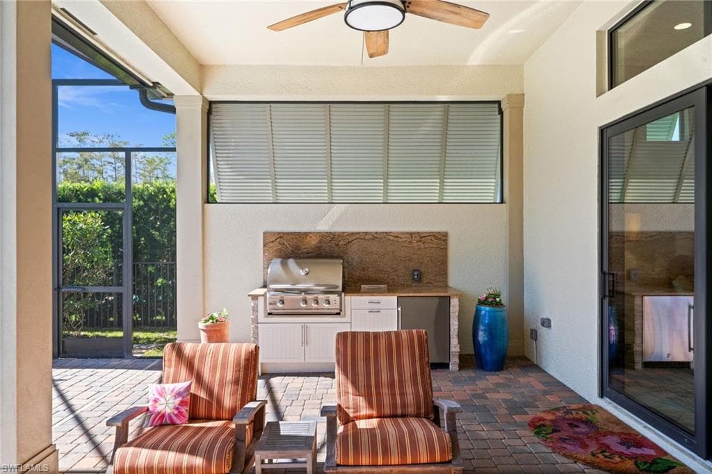 14686 Reserve PL, NAPLES FL 34109-35