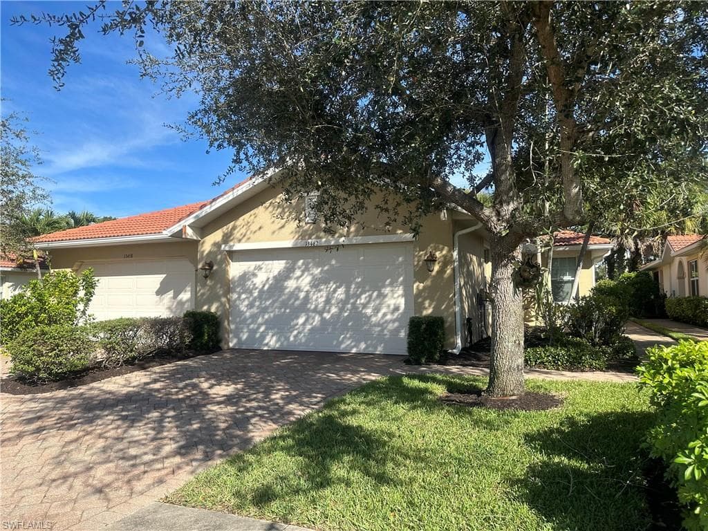 13462 Kent ST, NAPLES FL 34109-1