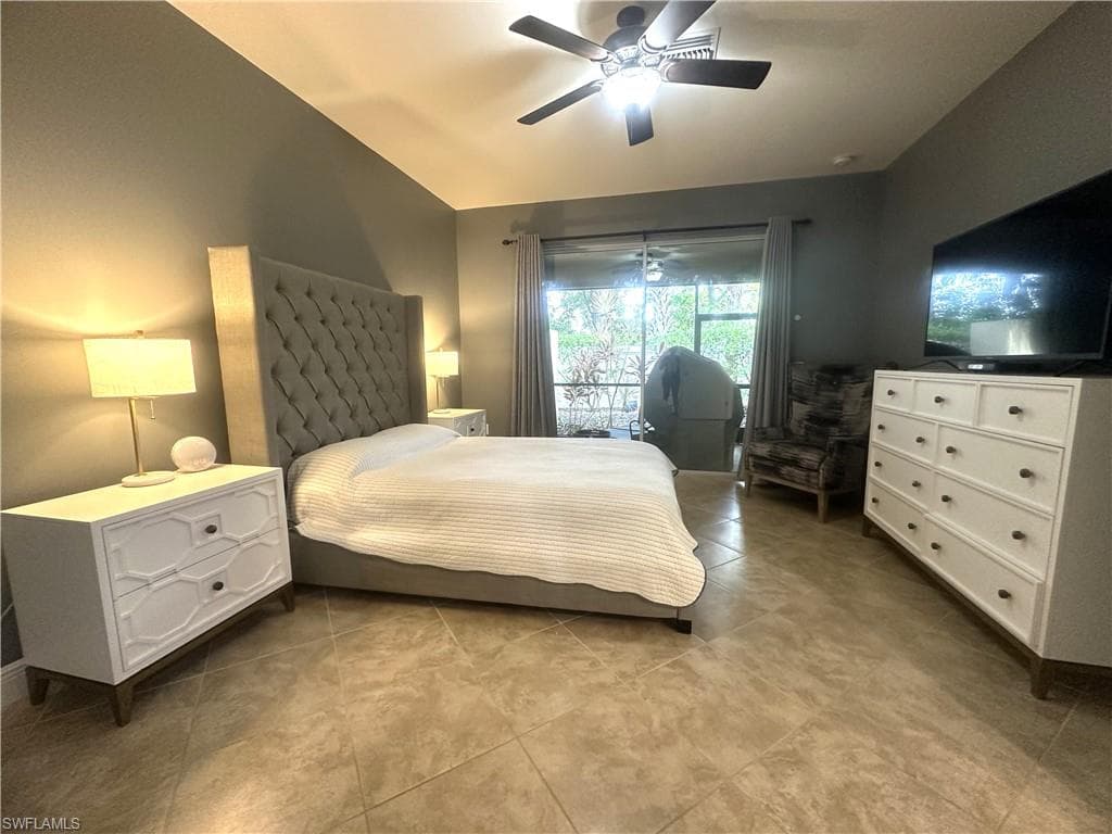 13462 Kent ST, NAPLES FL 34109-13