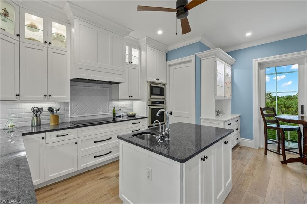 4988 Joewood DR, SANIBEL FL 33957-11