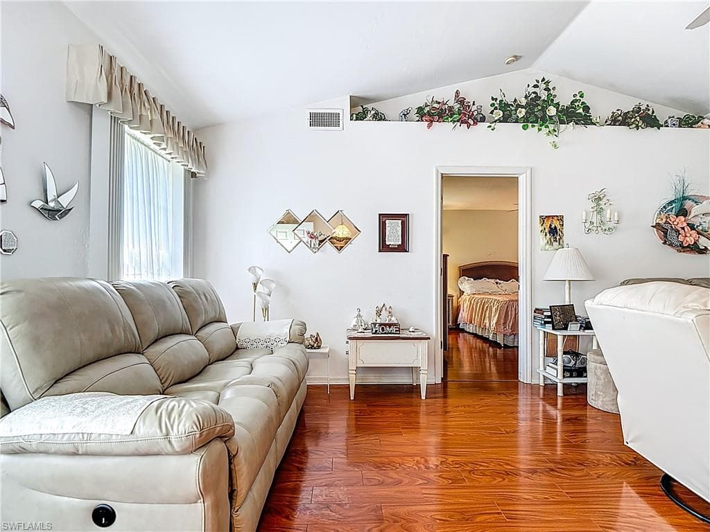 402 Chancery AVE, LEHIGH ACRES FL 33936-4