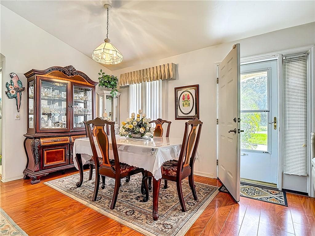 402 Chancery AVE, LEHIGH ACRES FL 33936-5