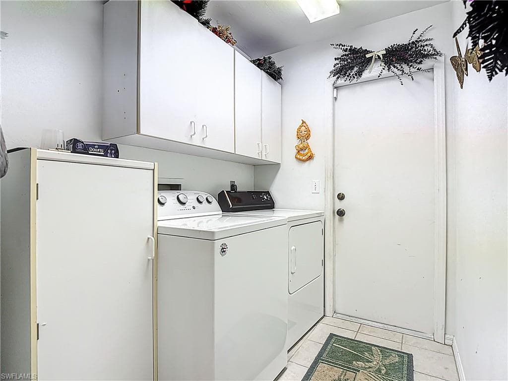 402 Chancery AVE, LEHIGH ACRES FL 33936-38