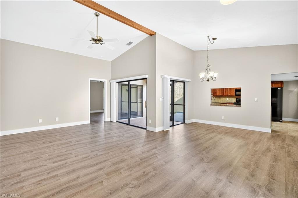 5490 Governors DR, FORT MYERS FL 33907-6