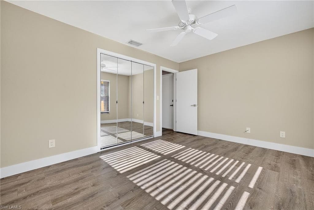 5490 Governors DR, FORT MYERS FL 33907-23