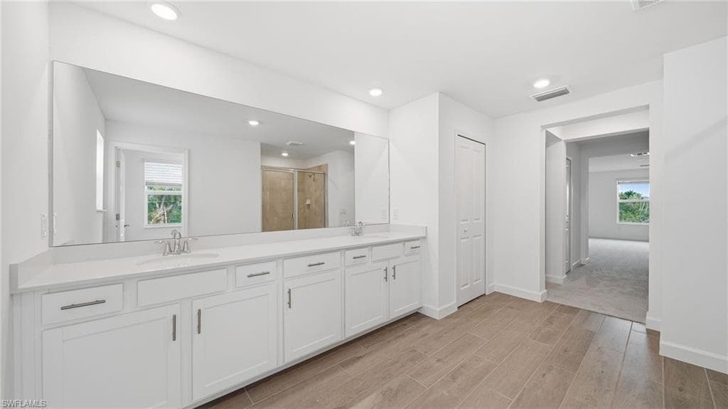 15705 Raveneli CT, FORT MYERS FL 33908-25