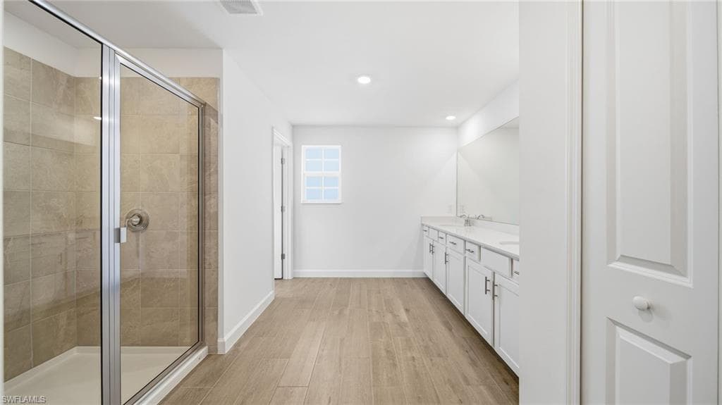 15705 Raveneli CT, FORT MYERS FL 33908-24